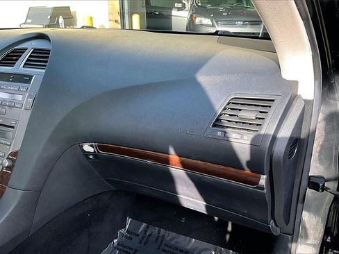 Used 2010 Lexus ES 350 image 27