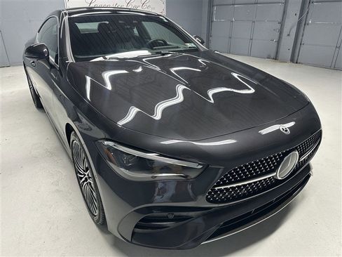 Used 2024 Mercedes-Benz CLE 300 4MATIC Coupe image 8
