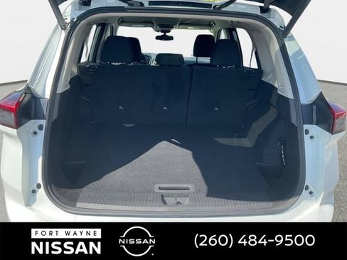 Certified 2024 Nissan Rogue SV AWD/4WD image 35