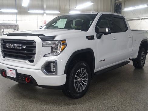 Used 2022 GMC Sierra 1500 AT4 image 3