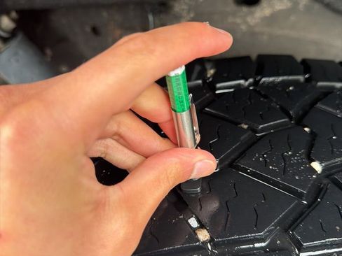 Used 2017 Chevrolet Suburban LT AWD/4WD image 12