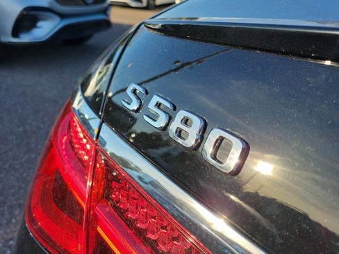 Certified 2023 Mercedes-Benz S 580 4MATIC Sedan image 6