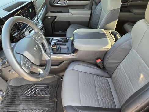 Used 2025 Chevrolet Silverado 1500 ZR2 w/ ZR2 Bison Edition AWD/4WD image 9
