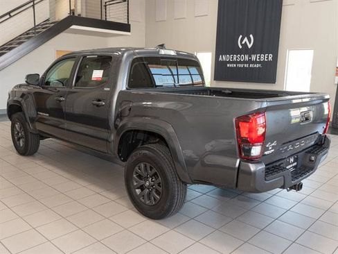 Used 2023 Toyota Tacoma SR5 AWD/4WD image 19