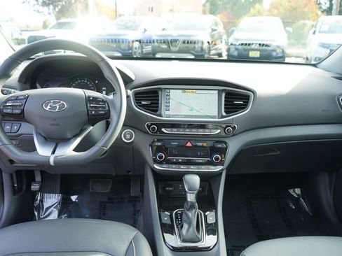 Used 2019 Hyundai Ioniq Limited w/ Ultimate Package 02 image 19