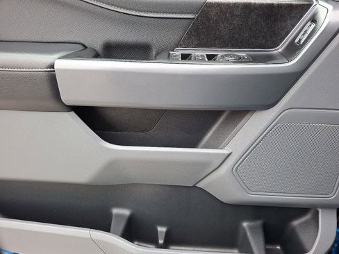 Used 2021 Ford F150 XLT w/ Equipment Group 302A High image 11