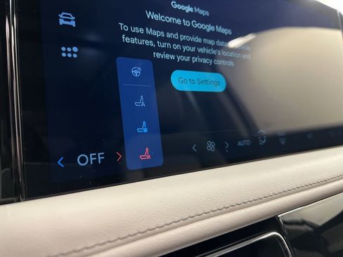 New 2026 Lincoln Aviator AWD image 13