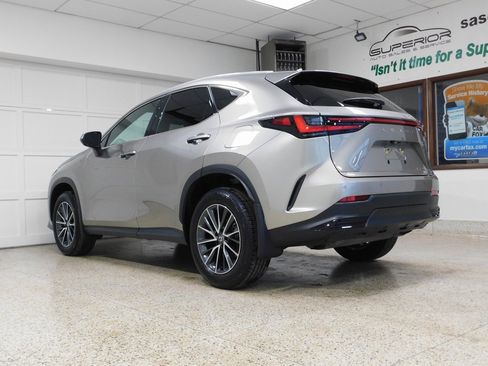 Used 2025 Lexus NX 350 350 Premium w/ Accessory Package (2T) image 9