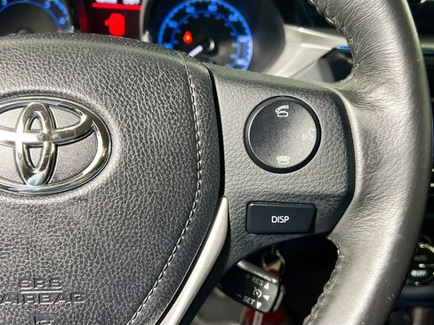 Used 2016 Toyota Corolla S image 19