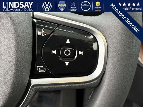 Used 2023 Volvo XC60 T8 Ultimate image 20