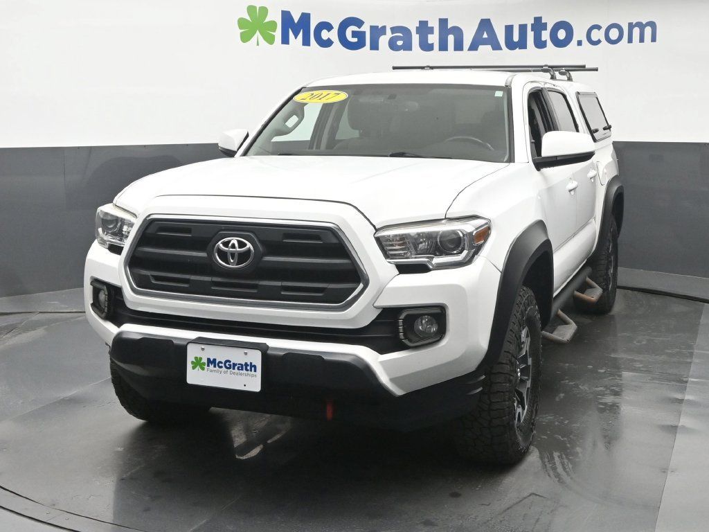 Used 2017 Toyota Tacoma SR5 w/ Tow Package AWD/4WD image 21
