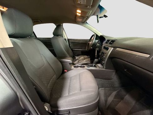 Used 2010 Ford Fusion SE FWD image 21