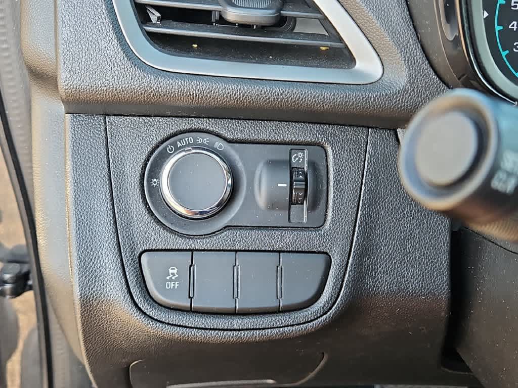 Used 2021 Chevrolet Spark LS FWD image 21