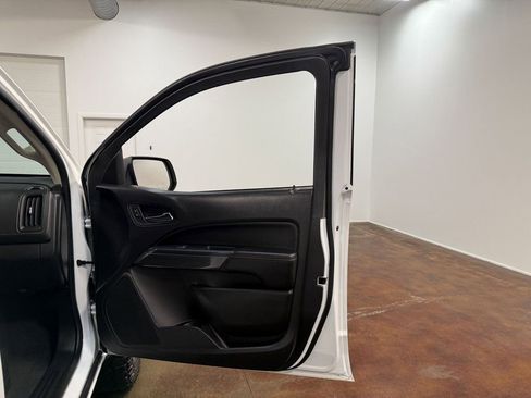 Used 2021 GMC Canyon AT4 image 62