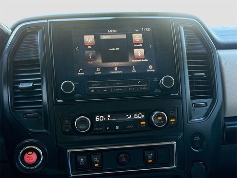 Used 2024 Nissan Titan SV w/ SV Convenience Package image 14