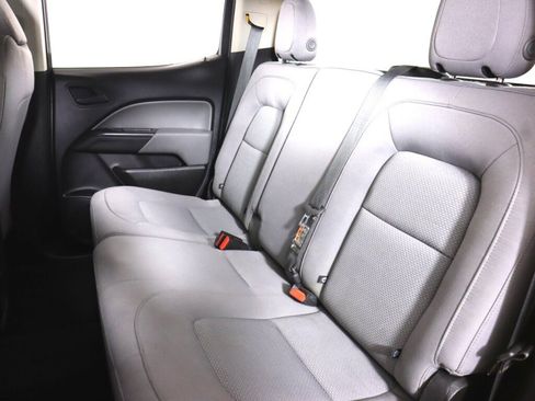 Used 2018 Chevrolet Colorado W/T w/ WT Convenience Package RWD image 29
