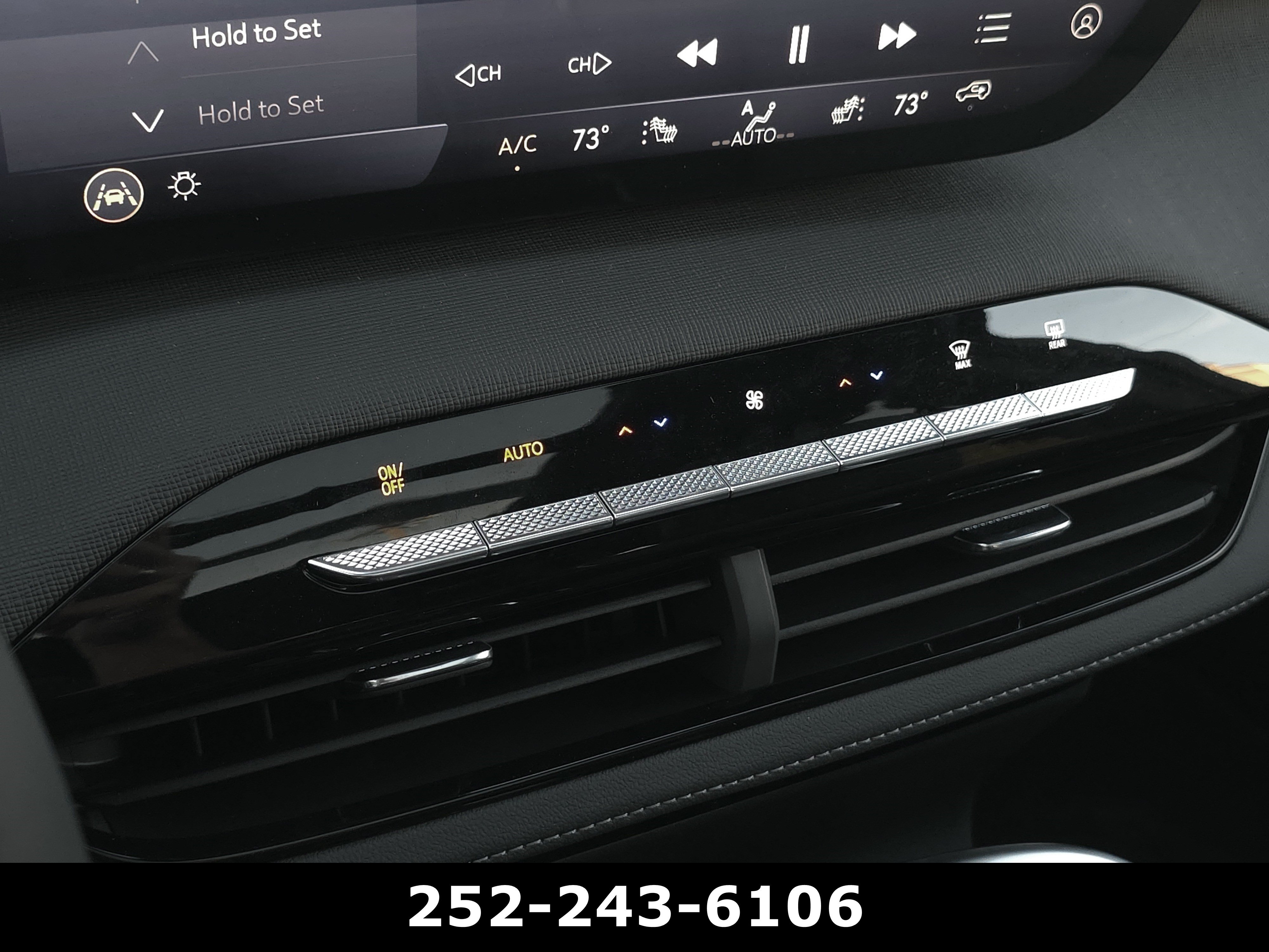 Used 2026 Buick Enclave Sport Touring w/ Super Cruise Package FWD image 17