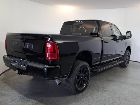 New 2026 RAM 2500 Big Horn AWD/4WD image 6