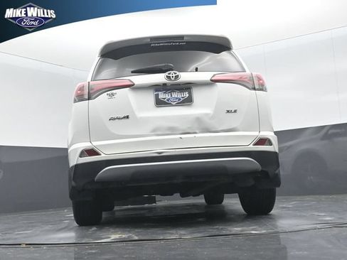 Used 2018 Toyota RAV4 XLE w/ Plus Extra Value Package FWD image 22