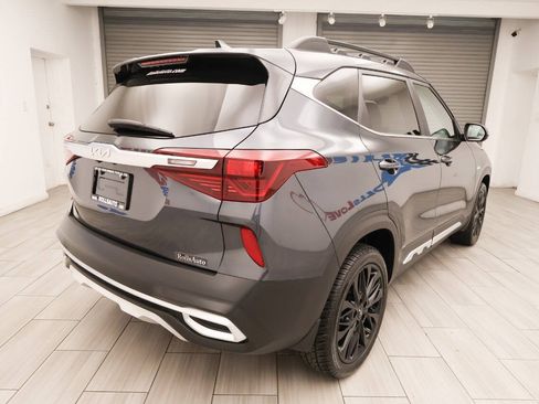 Used 2022 Kia Seltos Nightfall Edition AWD/4WD image 5