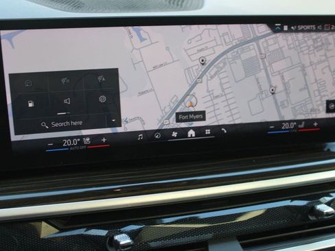 Used 2024 BMW X7 xDrive40i image 26