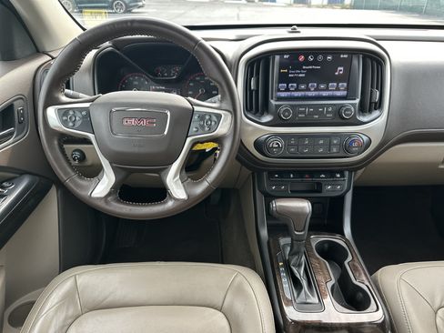 Used 2016 GMC Canyon SLT w/ Driver Alert Package RWD image 16
