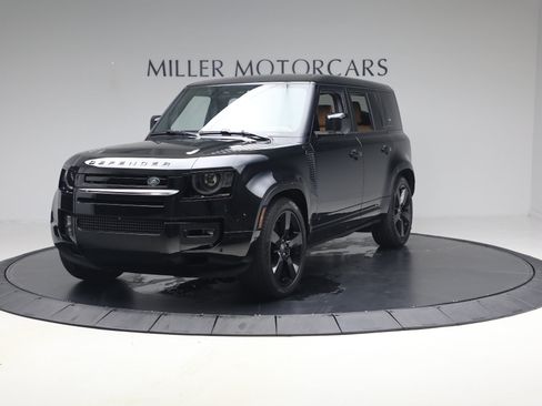 Used 2024 Land Rover Defender 110 V8 AWD/4WD image 1