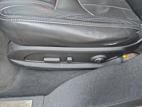 Used 2013 Buick Enclave Premium w/ Trailering Provision Package image 8