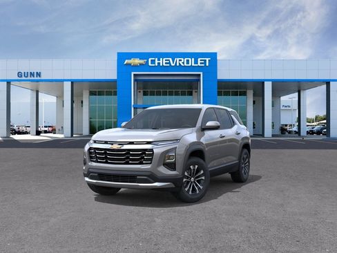 New 2026 Chevrolet Equinox LT FWD image 8