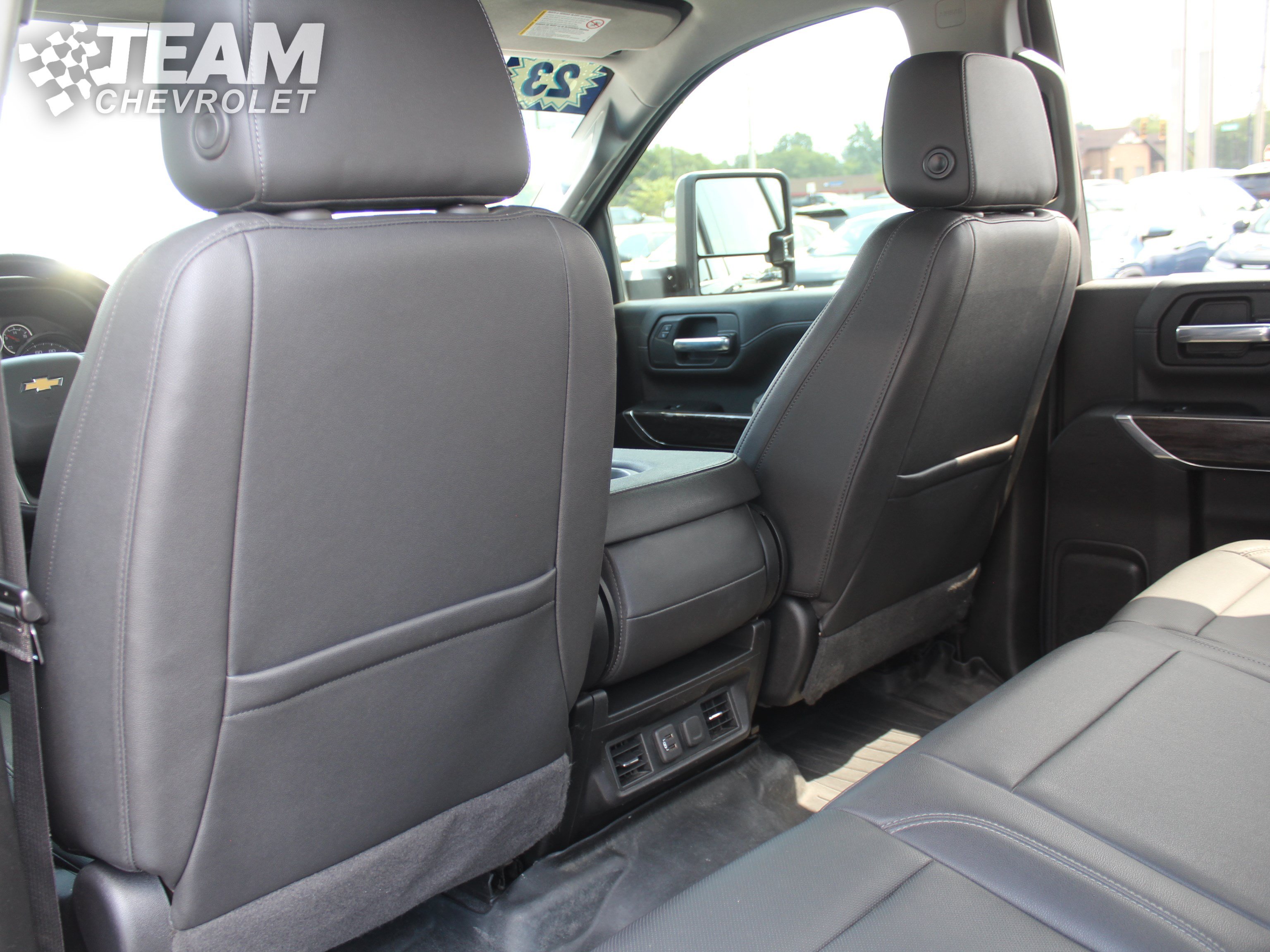 Used 2023 Chevrolet Silverado 2500 LTZ w/ Snow Plow Prep/Camper Package AWD/4WD image 23