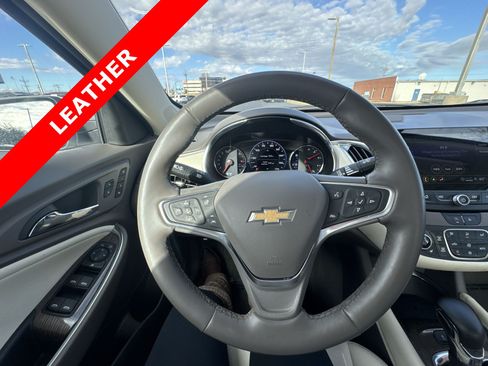 Used 2024 Chevrolet Malibu LT FWD image 14