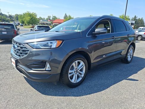Used 2019 Ford Edge SEL w/ Equipment Group 201A AWD/4WD image 3