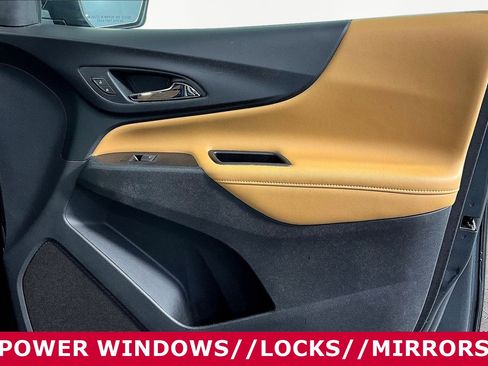 Used 2021 Chevrolet Equinox Premier FWD image 25
