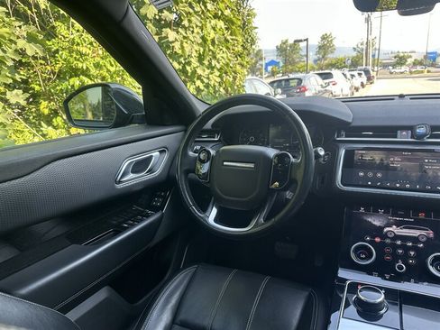 Used 2018 Land Rover Range Rover Velar S AWD/4WD image 8