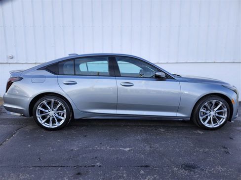 Used 2025 Cadillac CT5 Sport w/ Technology Package image 6