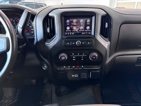 Certified 2022 Chevrolet Silverado 1500 Custom image 14