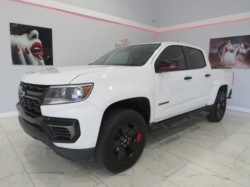 Used 2021 Chevrolet Colorado LT w/ Redline Special Edition image 7