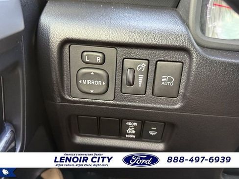 Used 2023 Toyota 4Runner SR5 Premium w/ Moonroof Package image 19