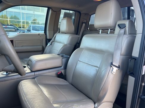Used 2005 Ford F150 Lariat AWD/4WD image 14