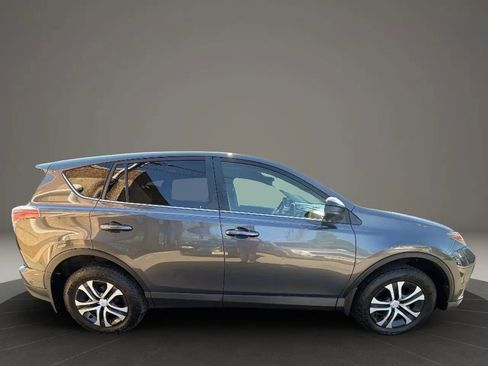Used 2017 Toyota RAV4 LE w/ All Weather Liner Package AWD/4WD image 4