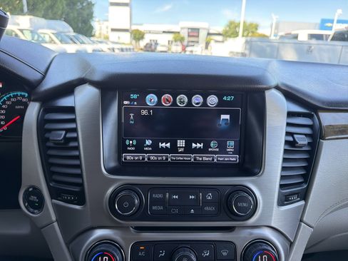 Used 2017 GMC Yukon XL Denali w/ Open Road Package AWD/4WD image 23