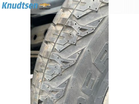 Used 2011 Chevrolet Silverado 1500 LT w/ All-Star Edition AWD/4WD image 9
