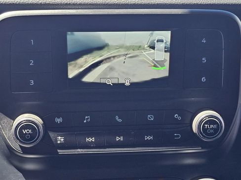 Used 2020 Ford Transit 250 Low Roof RWD image 17