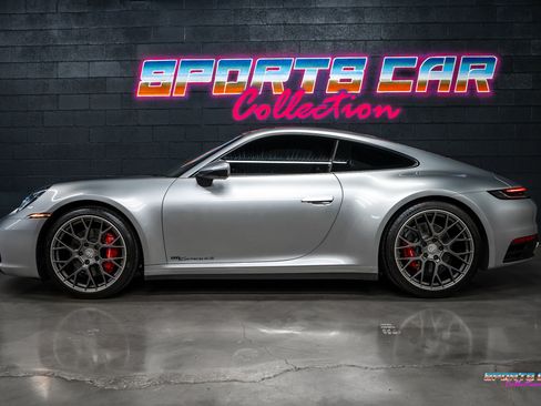 Used 2020 Porsche 911 Carrera 4S w/ Premium Package AWD/4WD image 19