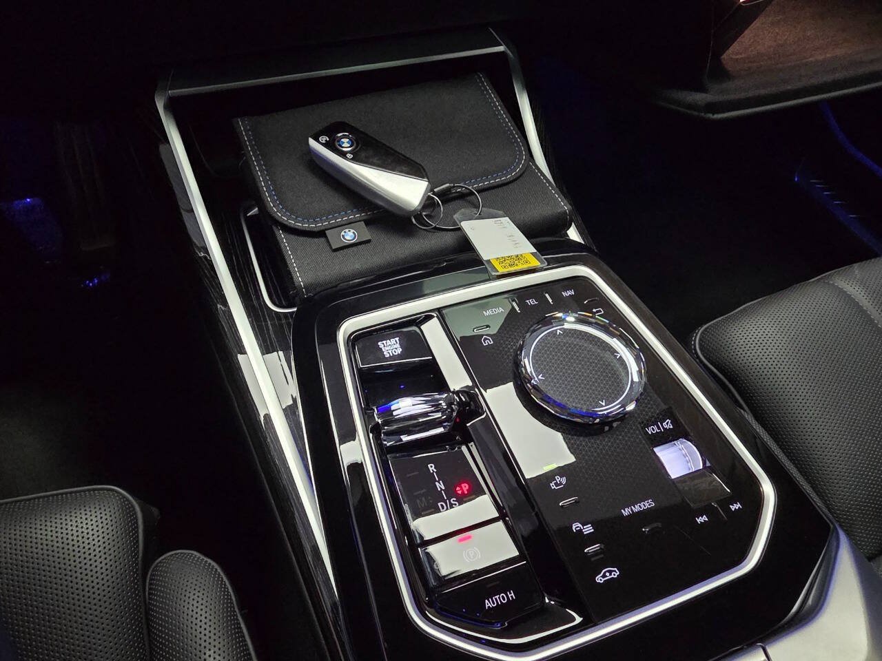 Used 2026 BMW 740i RWD image 39