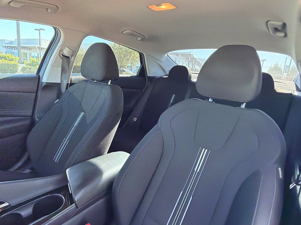 Used 2021 Hyundai Elantra SEL w/ Convenience Package FWD image 21