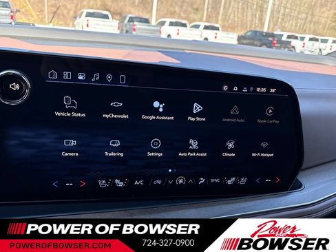 New 2026 Chevrolet Suburban High Country AWD/4WD image 11