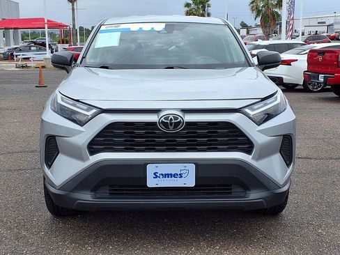 Used 2023 Toyota RAV4 LE FWD image 3