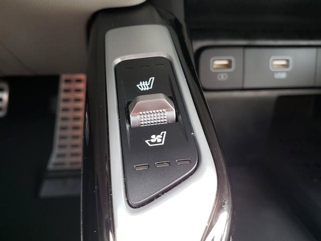 Certified 2023 Kia Sorento SX Prestige w/ Panoramic Sunroof Package AWD/4WD image 27