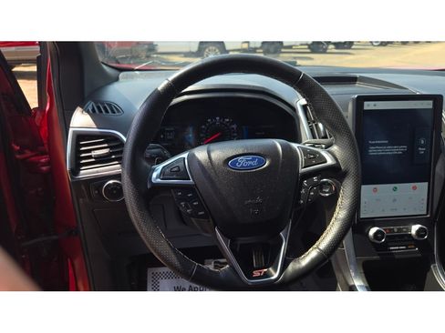 Used 2023 Ford Edge ST AWD/4WD image 25